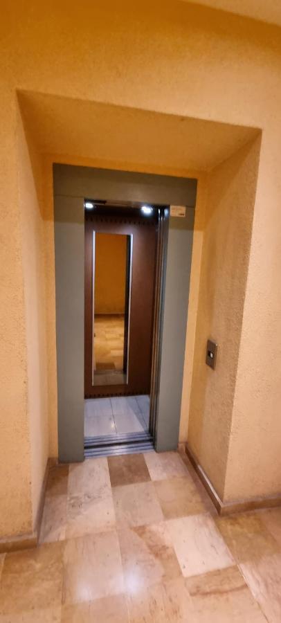 Loft 80M2 En Plein Coeur De La Vieille Ville 3 Etoiles Toulon Exterior foto