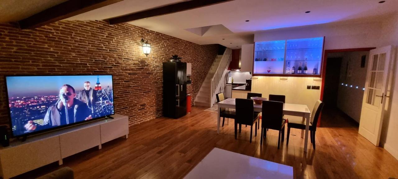 Loft 80M2 En Plein Coeur De La Vieille Ville 3 Etoiles Toulon Exterior foto